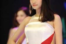 揭阳成都特大模特兼职**(成都服拆模特兼职是实的吗)