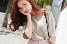 揭阳韩国女模特(韩国女模特泳装表寅)