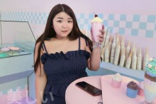 揭阳胖模(胖模特穿衣搭配图片)
