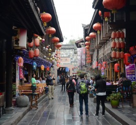 揭阳成都自助游(成都自助游住哪里方便)