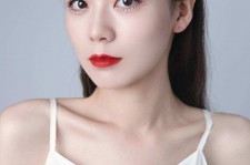 揭阳兼职模特要打点模卡吗(兼职做模特要交钱拍模卡)