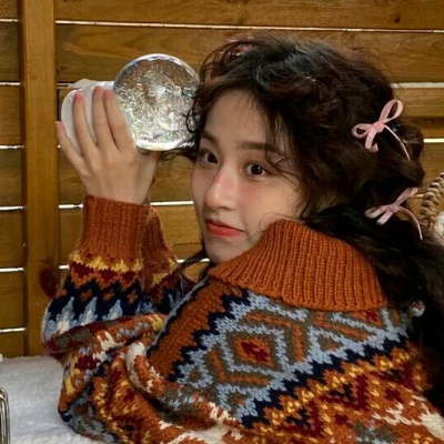 揭阳伴游女生郑晓涵的资料