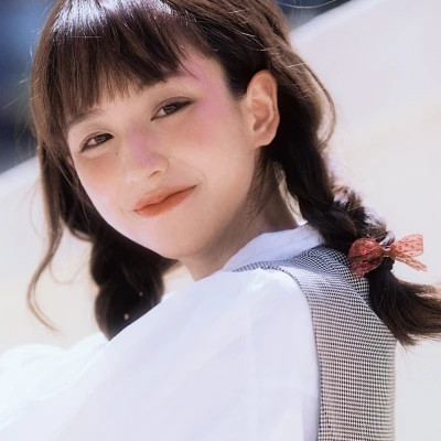 揭阳伴游女生郑晓晴的资料