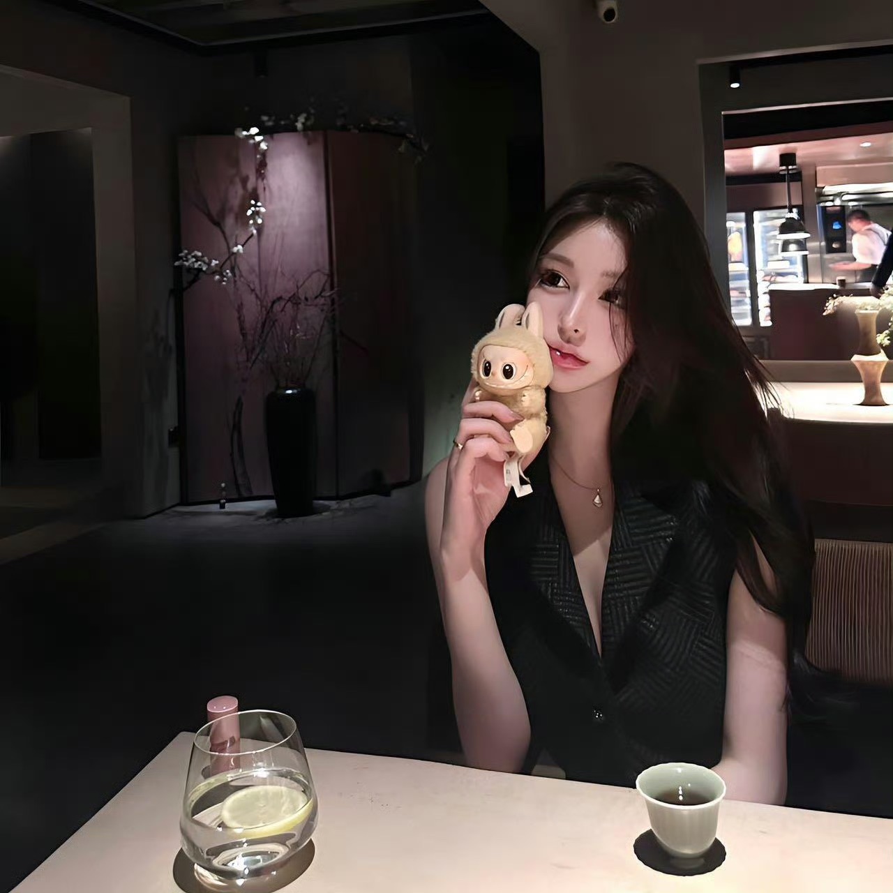 揭阳伴游女生范甜甜的资料