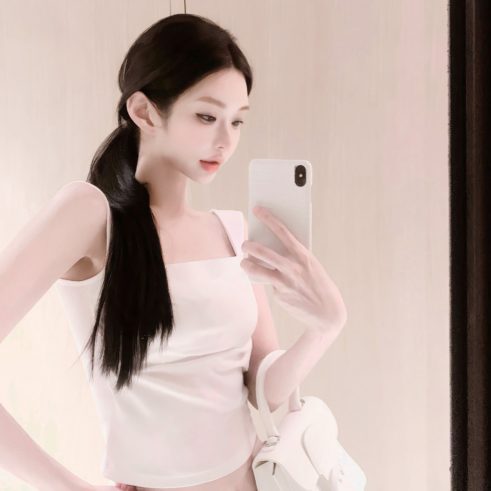 揭阳伴游女生 | 朱雅雯的资料